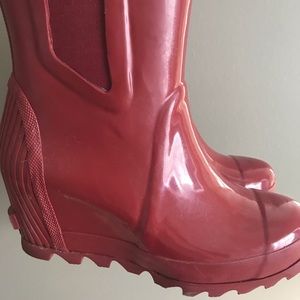 Red Sorel Wedge Rain boot size 8